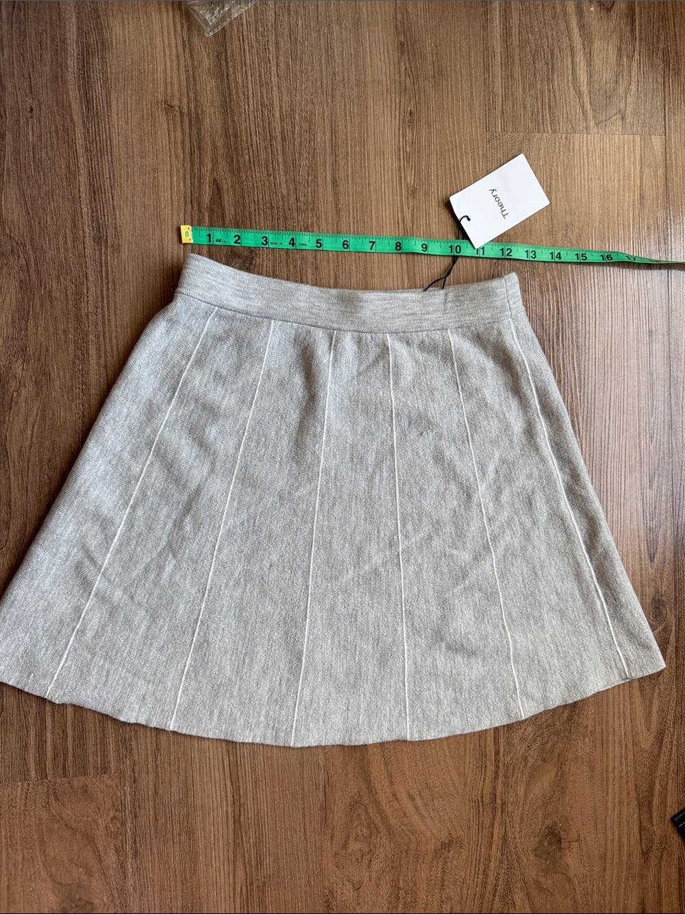 NWT Theory Lotamee Knit Wool skirt